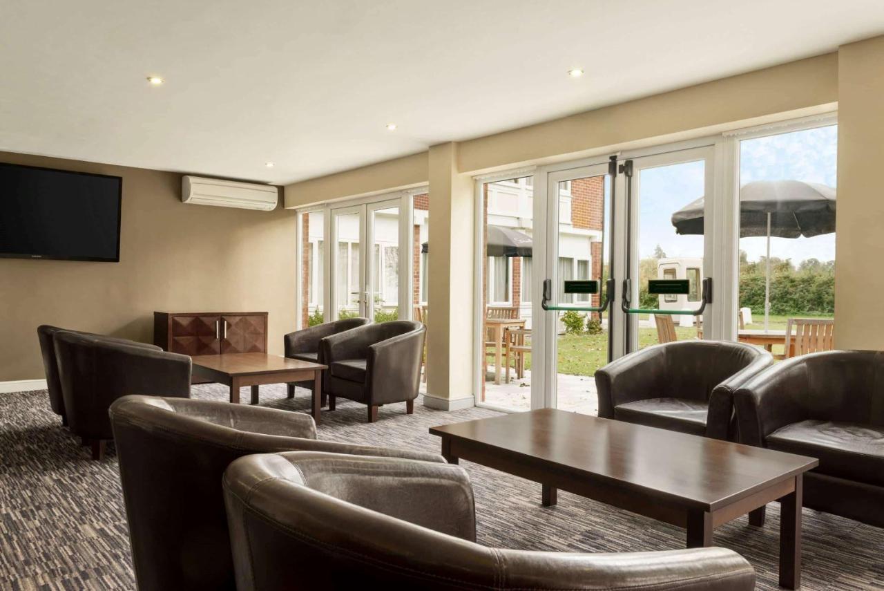 Riverside Hotel Kenilworth Buitenkant foto